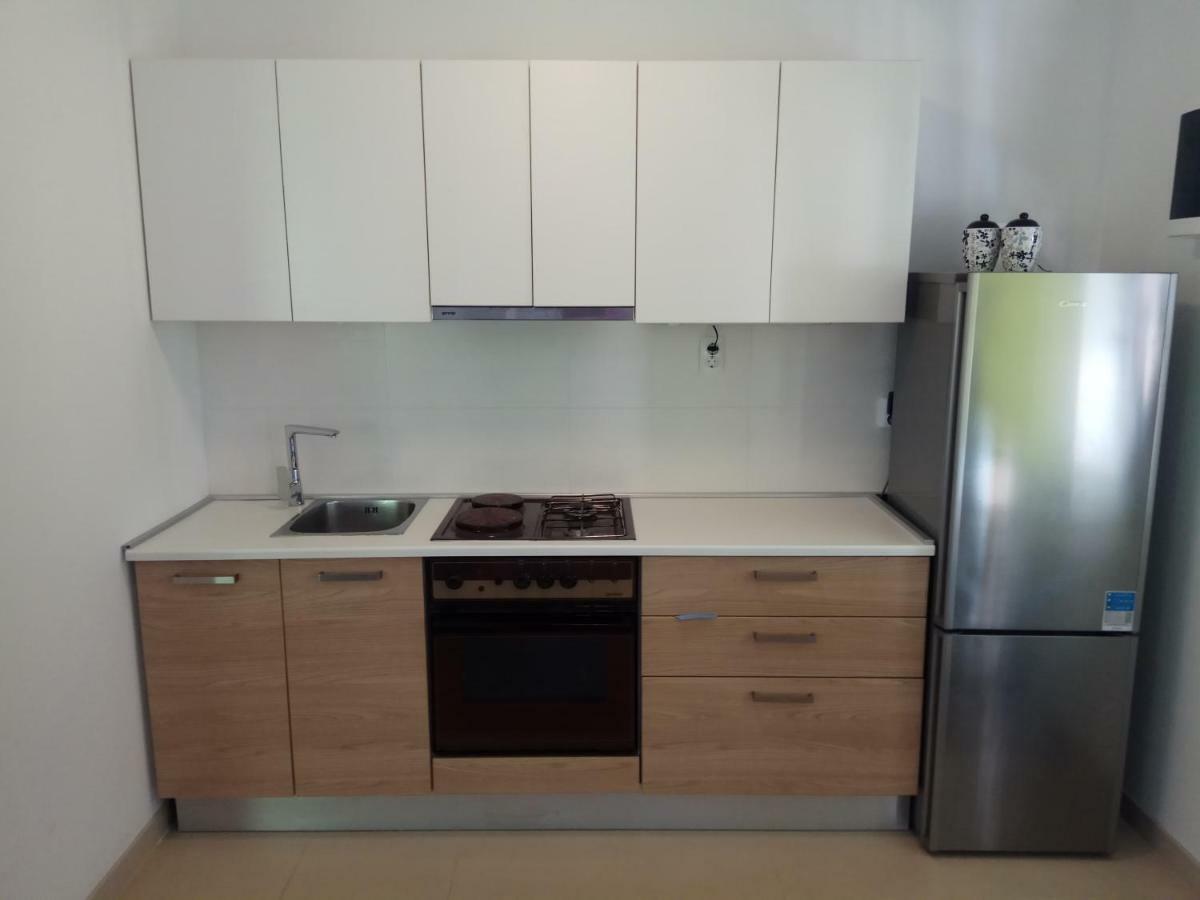 Apartman Medit Lägenhet Vir Exteriör bild
